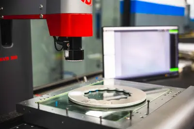 Equipo de metrología CMM para control de calidad