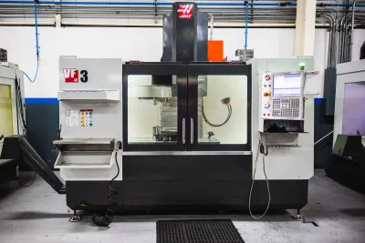 CNC Haas en operación